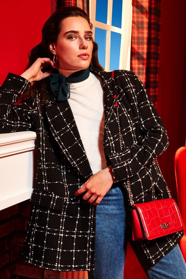 Trendyol Collection Black Tweed Regular Woven Plaid Blazer Jacket TWOAW21CE0105