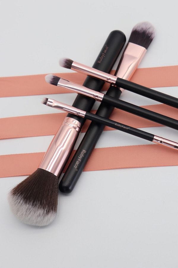 ruby face-5-Piece Brush Set 1