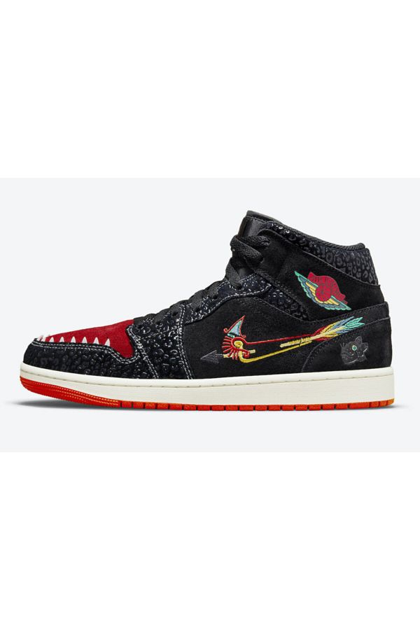 Nike Jordan 1 Mid Se Siempre Familia Dn4904 001 Women s and Men s Jordan Sports Shoes Trendyol