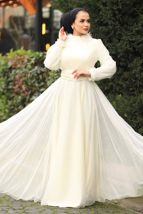 Feiza Collection Hijab Evening Dress with Feather Collar Ecru