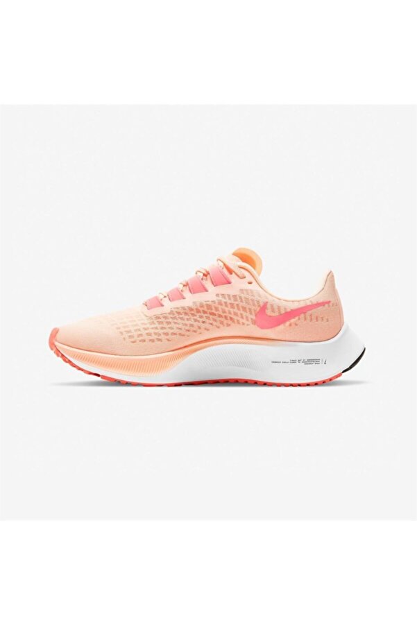 zoom pegasus 37 trainers ladies