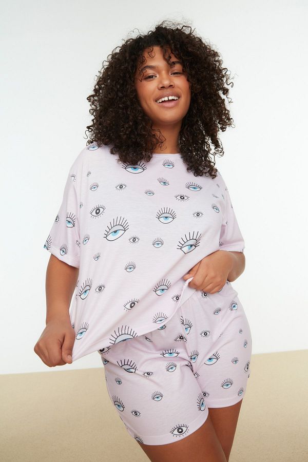 Trendyol Curve-Puderfarbenes, gemustertes Pyjama-Set aus Strick TBBSS22PT0233 1
