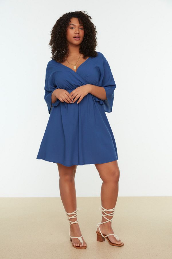Trendyol Curve-Φόρεμα Indigo Woven με διπλό κλείσιμο TBBSS22EL0540 1