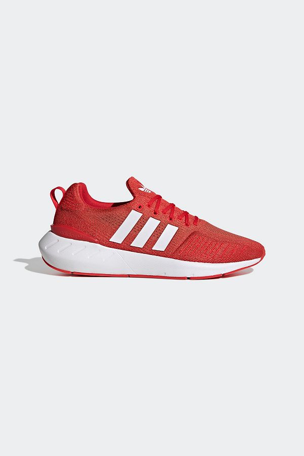 adidas-Ежедневни мъжки спортни обувки Swift Run 22 Gz3497 1