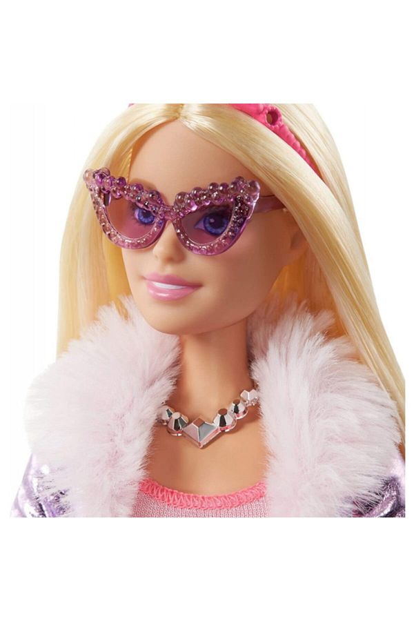 Barbie gml76 adventure deluxe princess doll top
