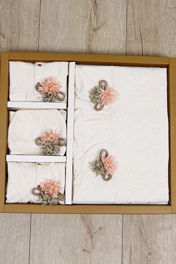 Melekpare Kız Bebek Hastane Çıkışı Natural Lüks Organik Yenidoğan Zıbın Tulum Seti K1808.