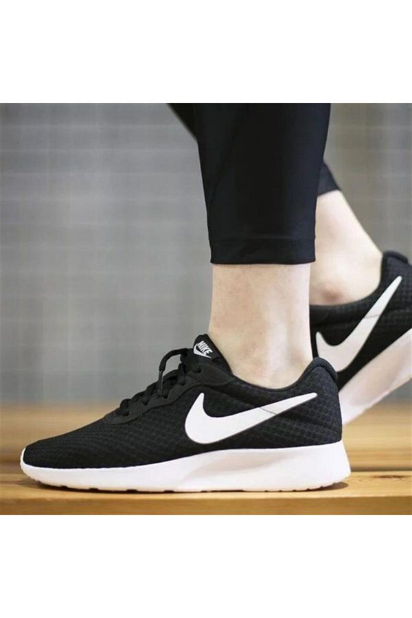 Nike 812655 011 Tanjun Unisex Running Shoes Trendyol
