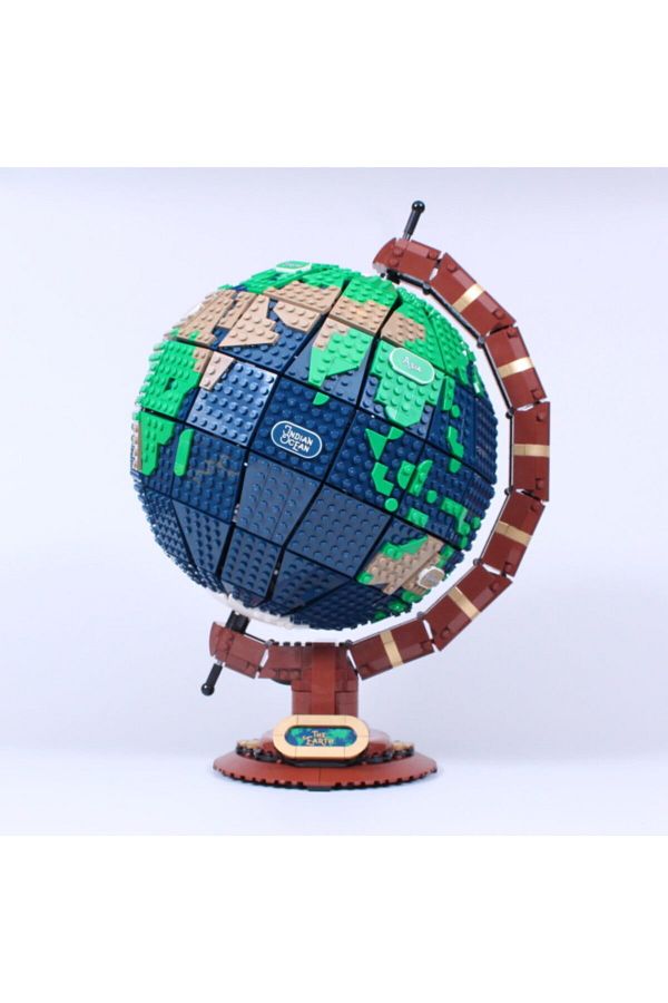 LEGO-Globe - Comfortable Cut Bed Set 1
