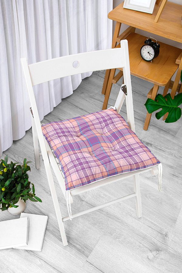 Realhomes-Lilac Plaid Patterned Fluffy Square Chair Cushion 1