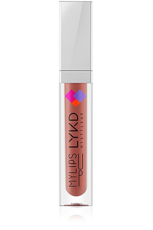 lykd-622 Model Strawberry Lip Gloss 1