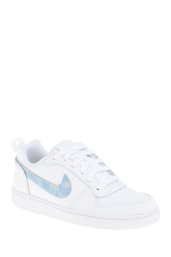 Nike 870028 2025