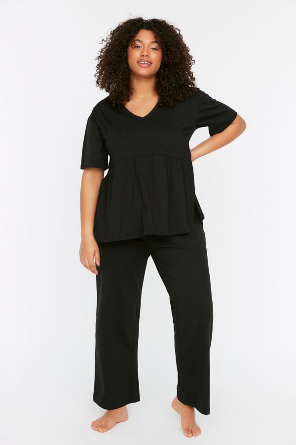 Trendyol Curve-Schwarzes gestricktes Pyjama-Set mit V-Ausschnitt TBBSS22PT0566 1