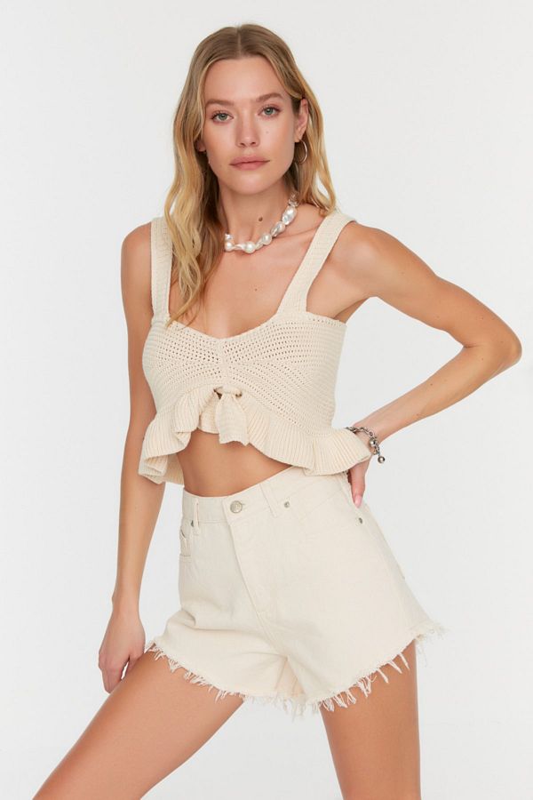 Trendyol Collection-Beige Denim Beach Shorts Tbess22Sr0395 1