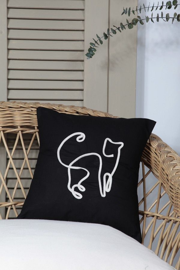 Minimalist cushions cat store