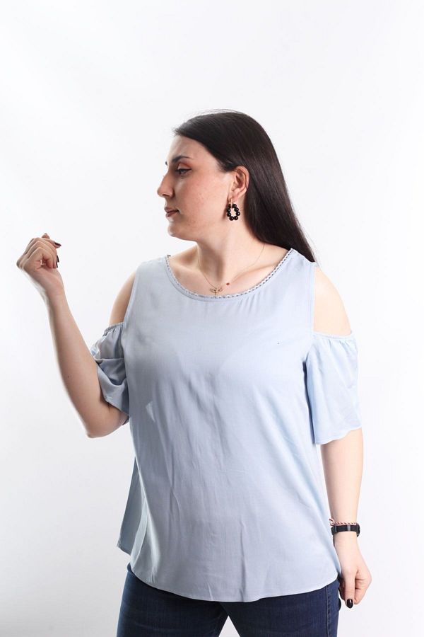 Blues Outlet Blue Women s Blouse Off Shoulder Short Sleeve Trendyol