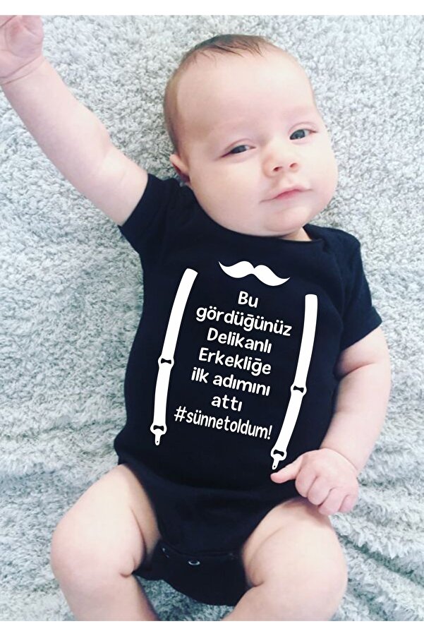 venüsdijital Sünnet Kıyafeti Erkekliğe Ilk Adım Baskılı Siyah Body Zıbın