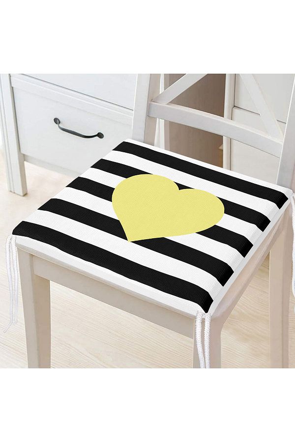 Realhomes-Modern Heart Patterned Digital Printed Zippered Chair Cushion 1