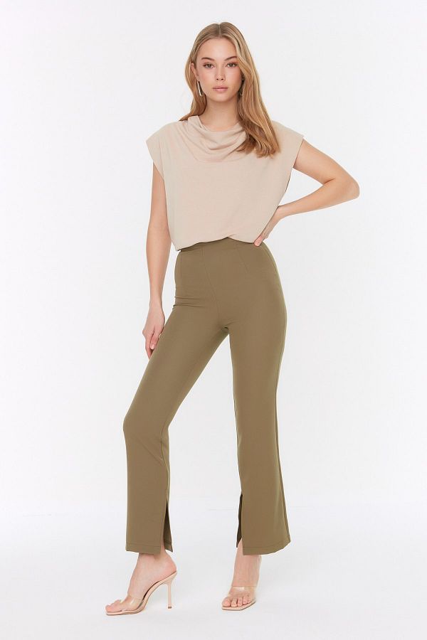 Trendyol Collection-Helle Khaki-Flare-Webhose mit hoher Taille TWOAW22PL0243 1