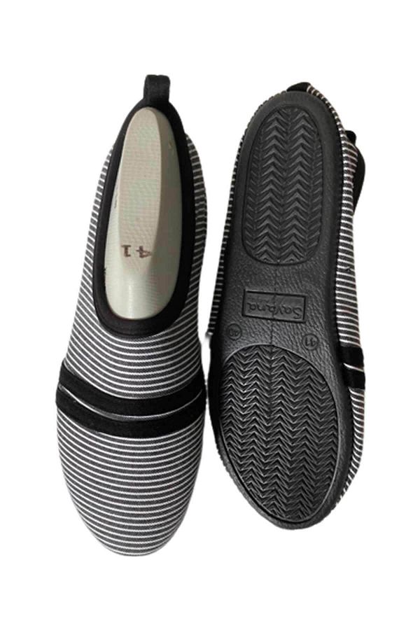 Savana-Thick Sea Shoes with Stick Patterned Non-Slip Soles 1