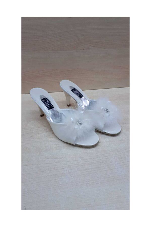 GC-Women's Slippers 1