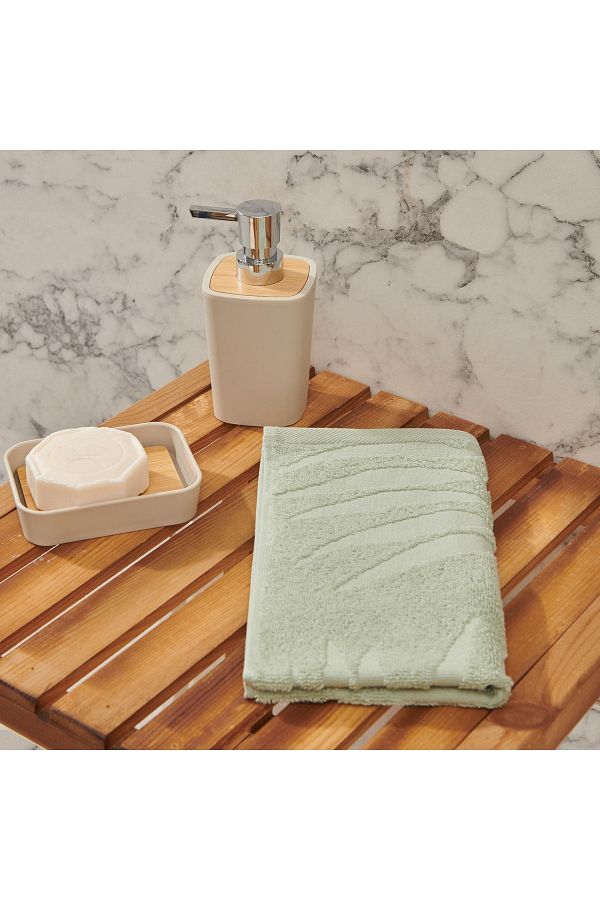 Botanical hand towel deals