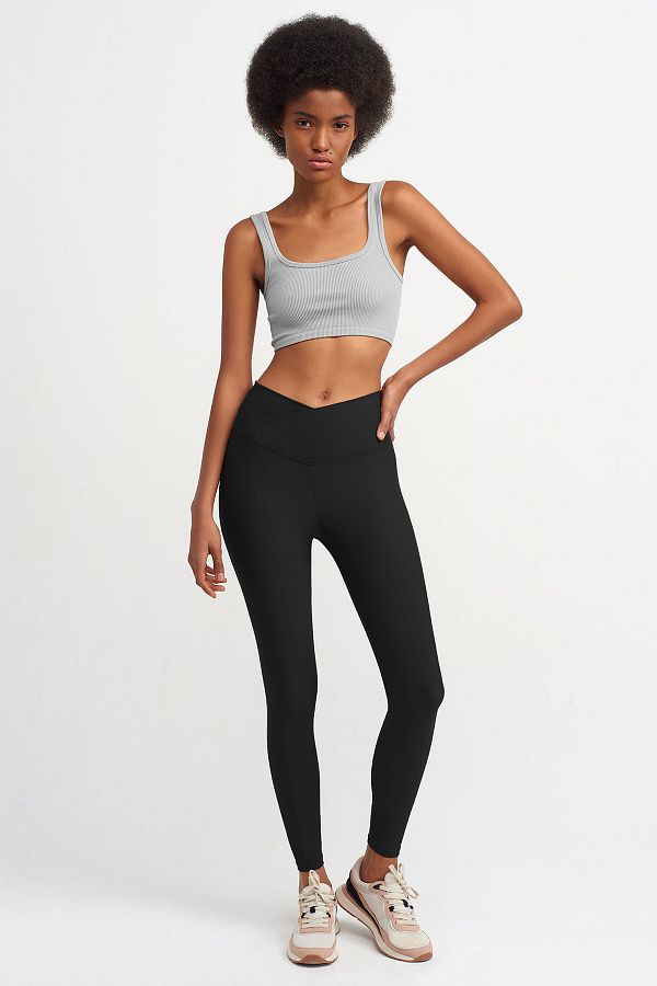 Açelya Okcu-Corsage Push up Leggings 1