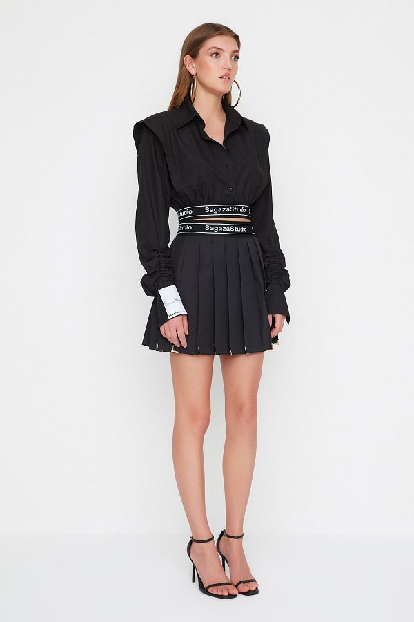 Trendyol Collection Sagaza Studio Black Poplin Skirt Trendyol Collection Sagaza Studio Black Poplin Skirt