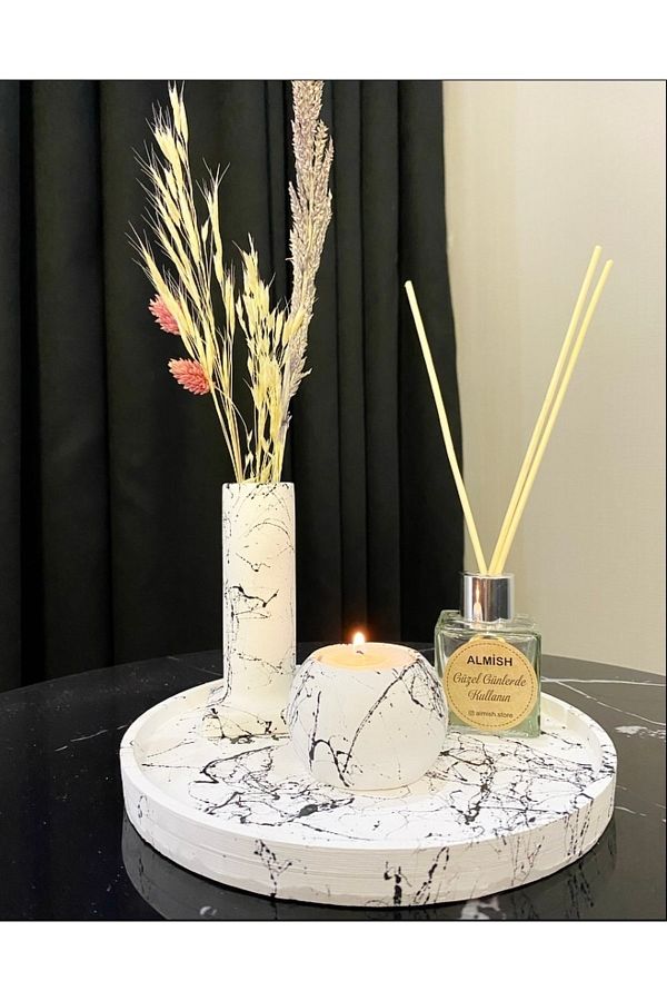 Gold candle tray 2025