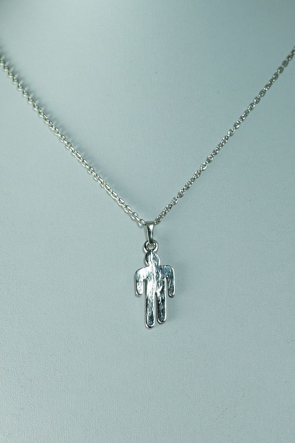 Kuzgunshop Billie Eilish Logo Necklace Trendyol