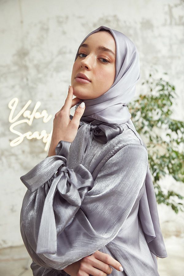 Scarf for evening gown on sale