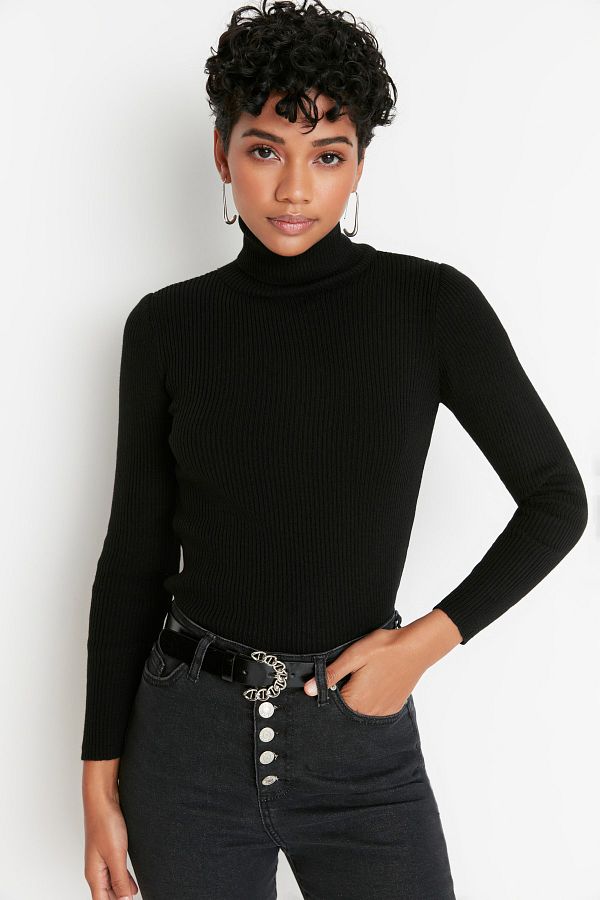 Trendyol Collection-Rollkragenpullover in Schwarz - TWOAW21KZ1279 1