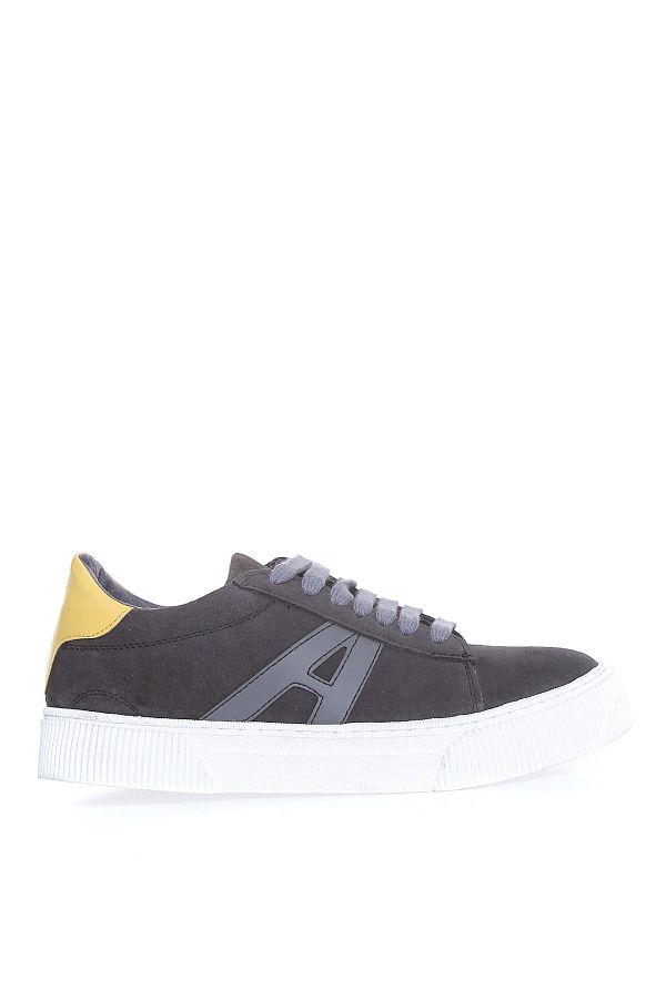 Aeropostale black sneakers clearance