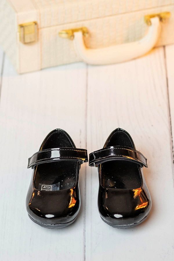 Black patent leather shoes for baby store