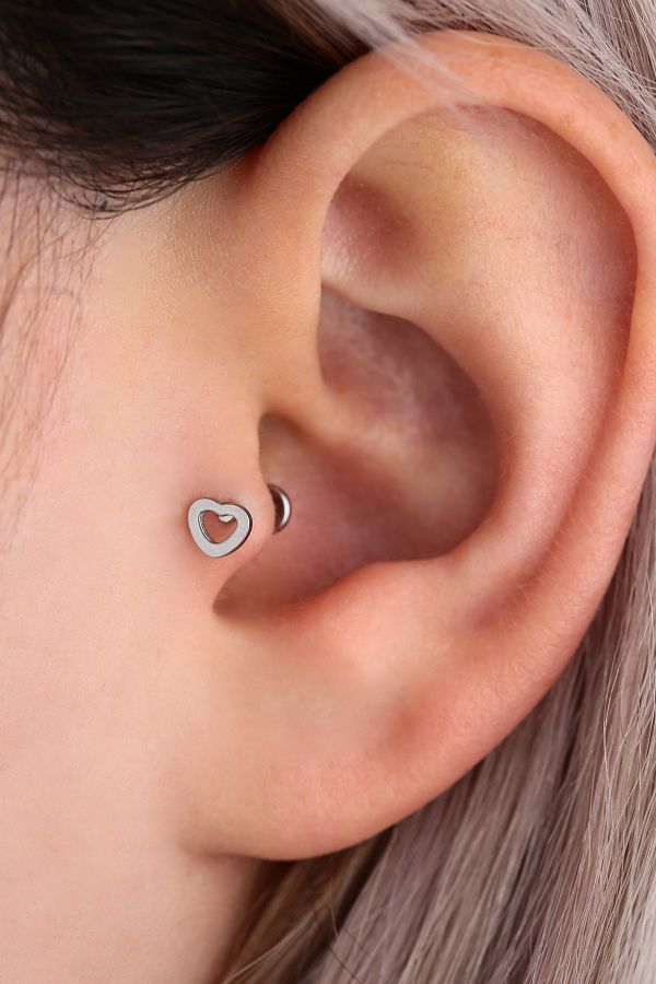 Tragus piercing heart outlet