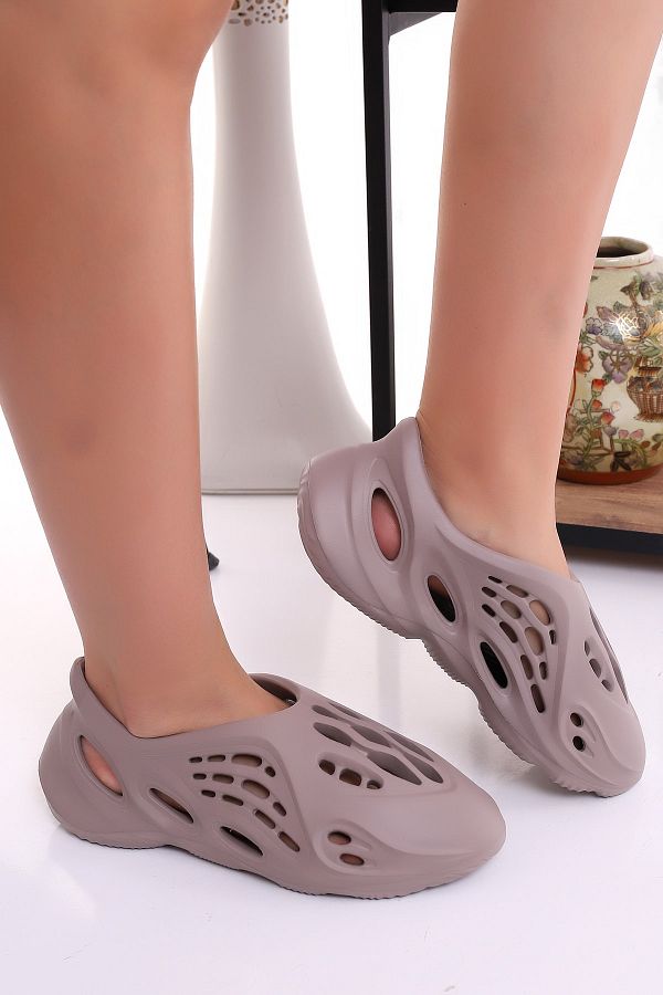 Slipper for swimming online