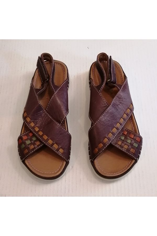 Rose coloured sandals deals
