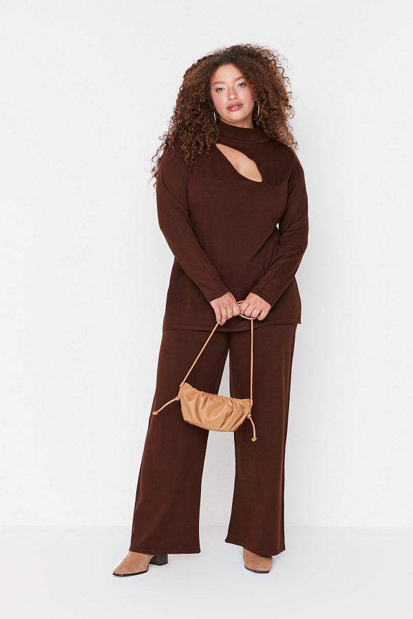 Trendyol Curve-Brown Cut Out Detailed Knitwear Top & Bottom Set 1