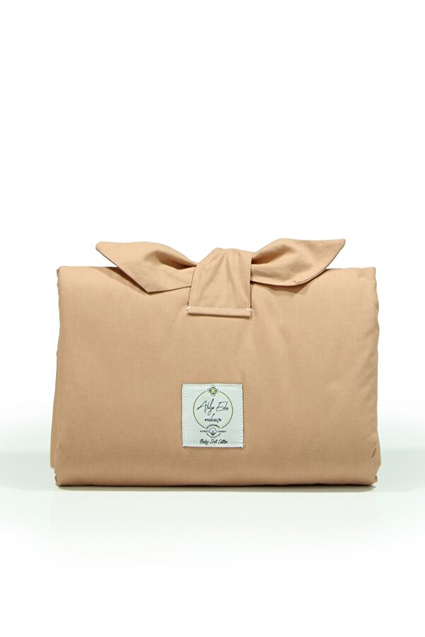 Atölye Eda Exclusive Bebek Alt Açma Örtüsü Pratik Havlu Alezli Sıvı Geçirmez