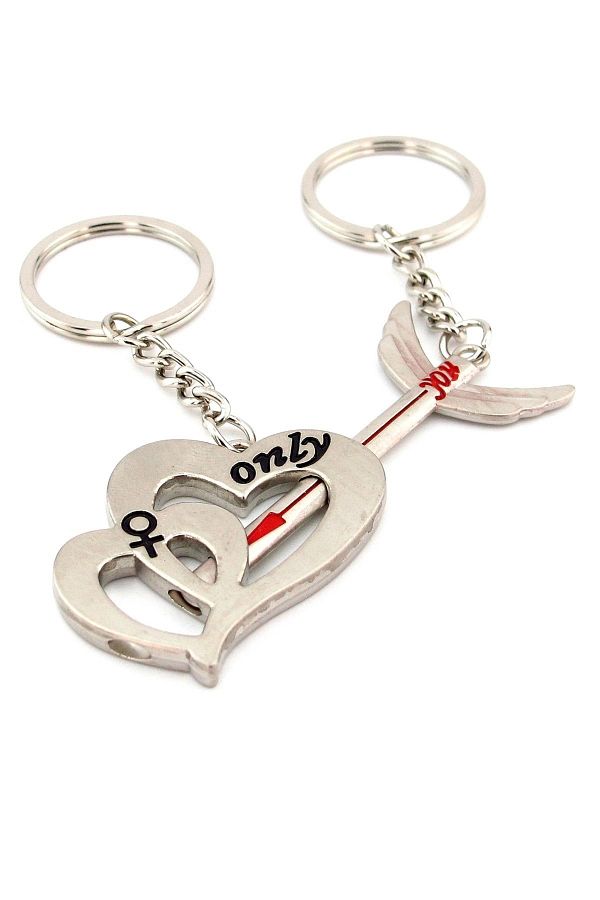 Solfera-Nested Heart Arrow Metal Keychain Lover Set of Two Kc861 1