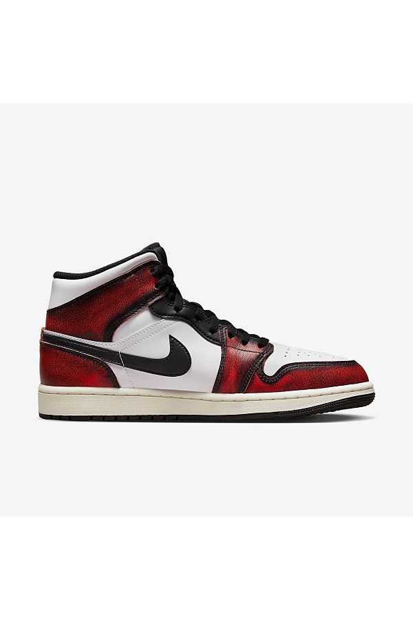 Flat basketball shoes shop