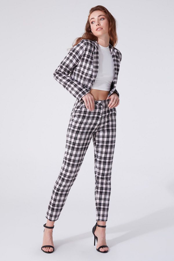 Checkered cigarette pants top