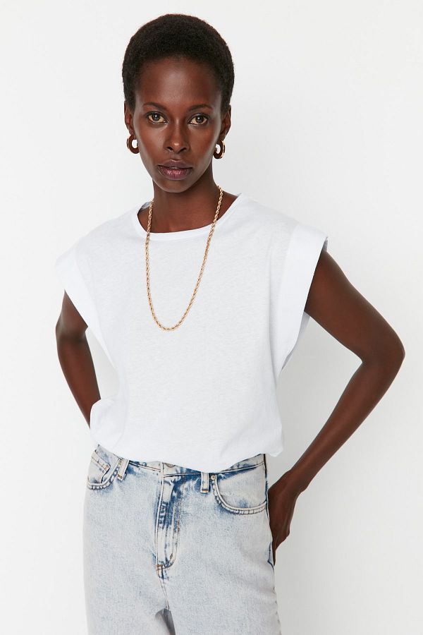 Trendyol Collection-Weißes Basic-Fahrrad-T-Shirt aus 100 % Baumwolle – Watte-Look – TWOSS20TS0021 1
