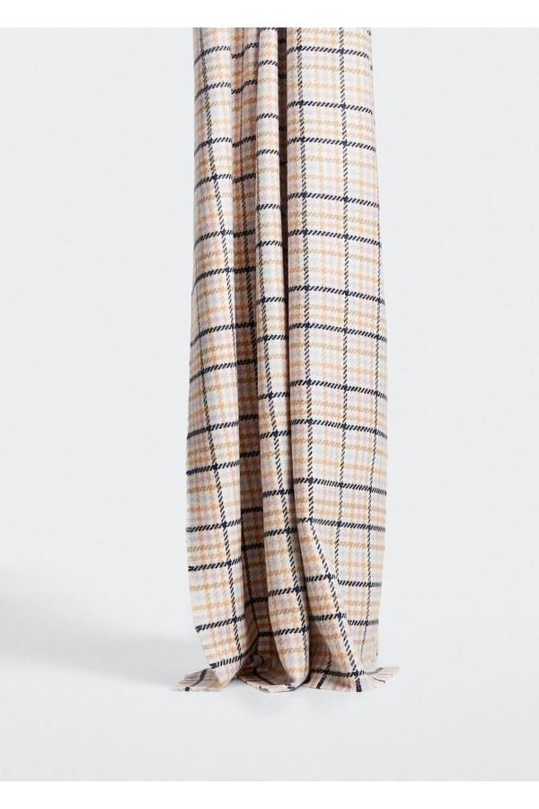 MANGO Woman-Three Color Checkered Shawl 1
