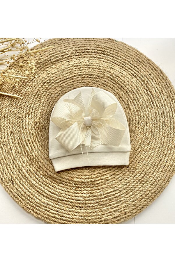 irembaby Bebek Süslü Şapka Krem Tüylü Fiyonklu