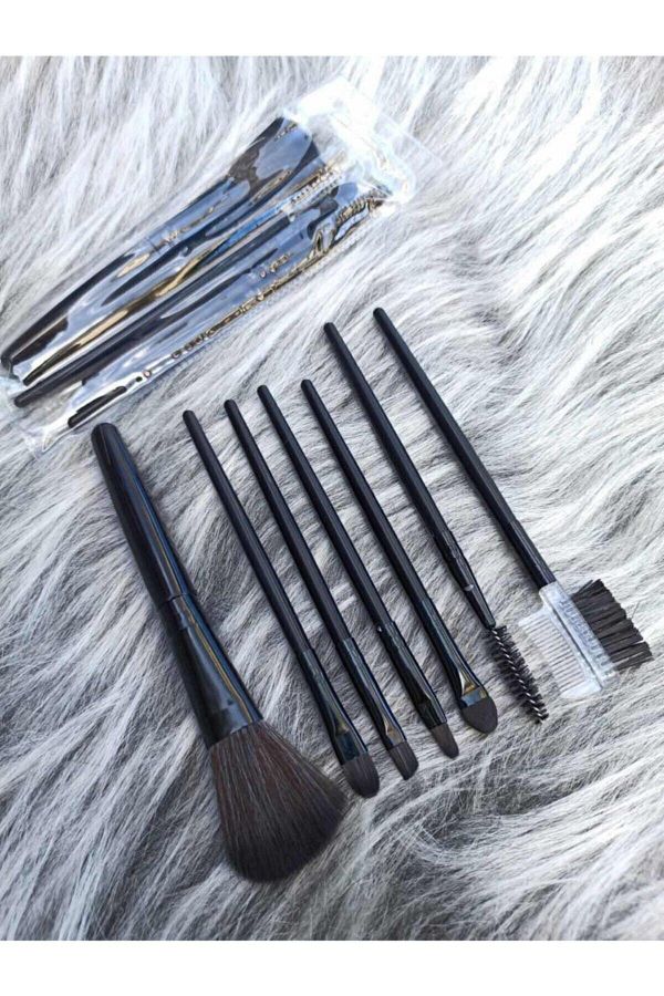 artskin-7-Piece Black Makeup Brush Set 1