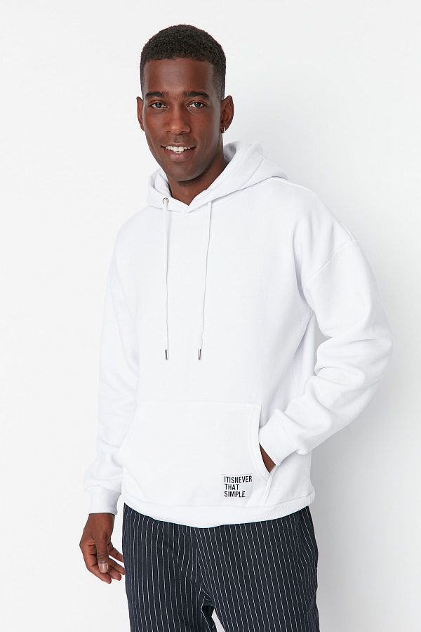 Trendyol Collection-Fehér kapucnis polár pulóver - Oversize, TMNAW21sw2005 felirattal 1