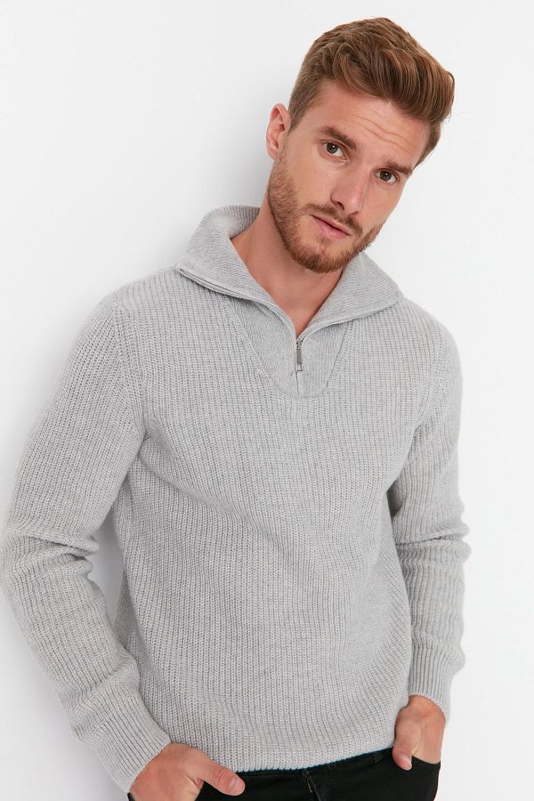 Trendyol Collection-Garatlan nyakú szürke kötött pulóver - normál szabású, gyapjú, cipzáras TMNAW22KZ0347 1