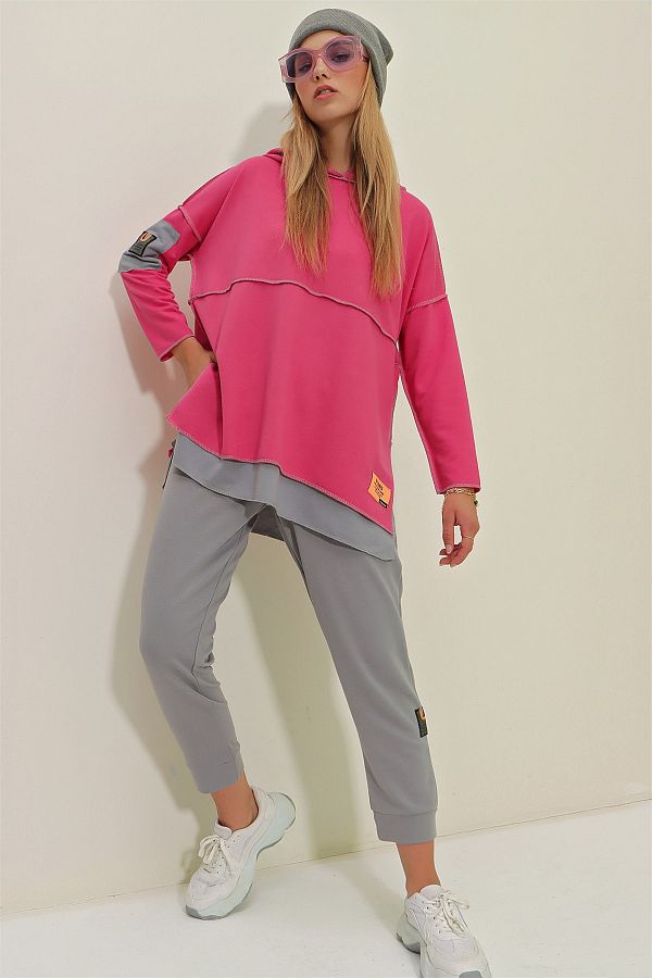 Pink sweatshirt and sweatpants new arrivals