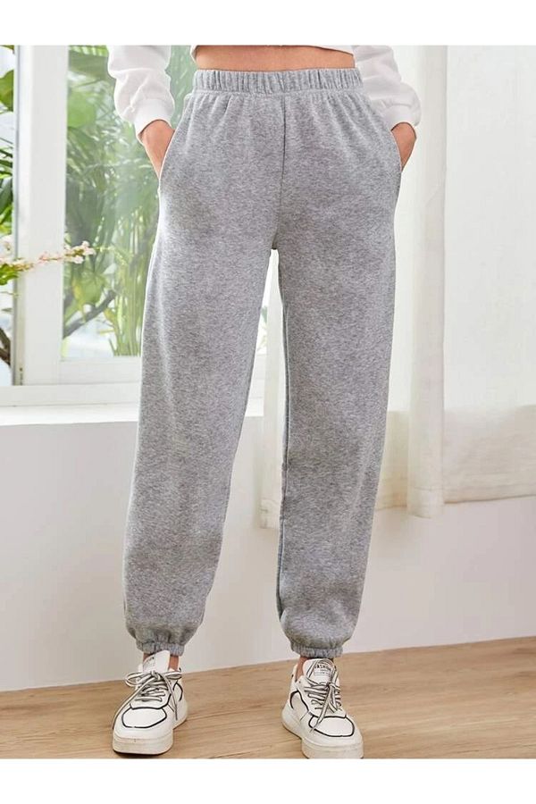 My Blog-Gray Jogger Sweatpants with Elastic Waist and Leg Pockets 1