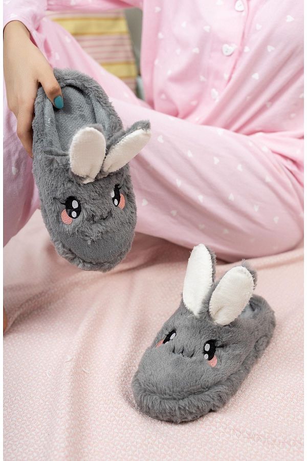 Fluffy animal slippers discount